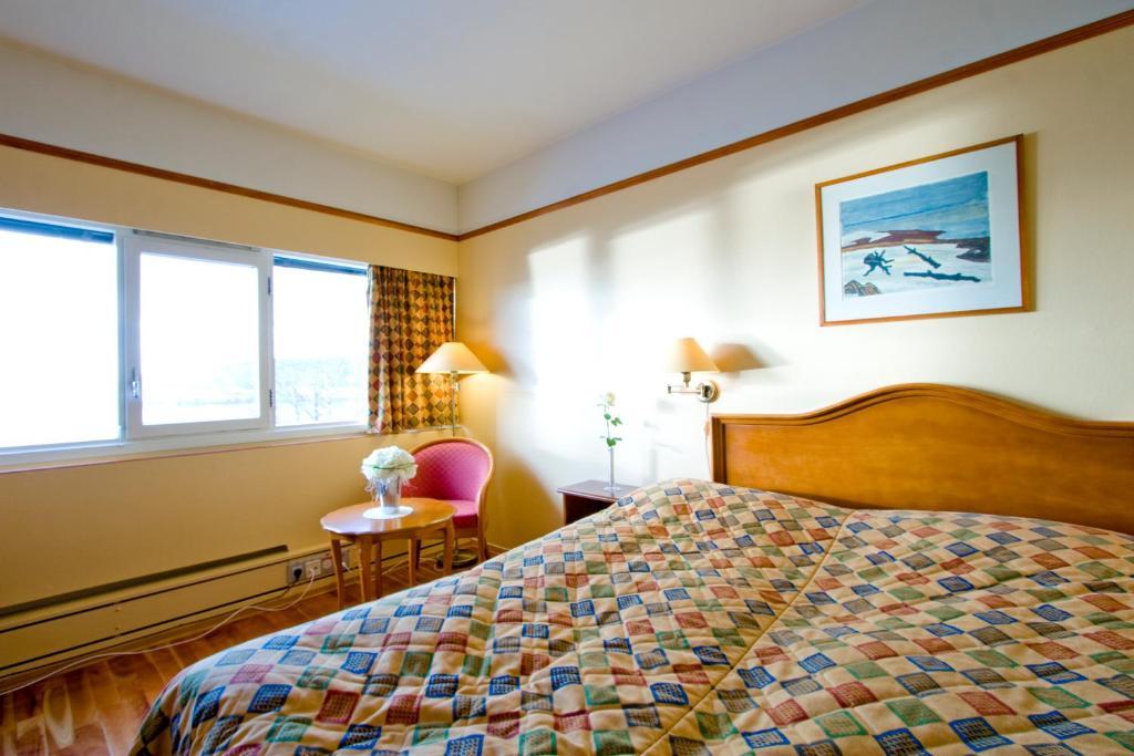 Randsvangen Hotel Jevnaker Rum bild
